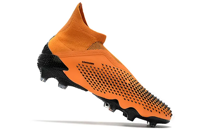 Adidas Chaussures de football orange rose coupe haute tige chaussette translucide accents de rayures terrain ferme 17