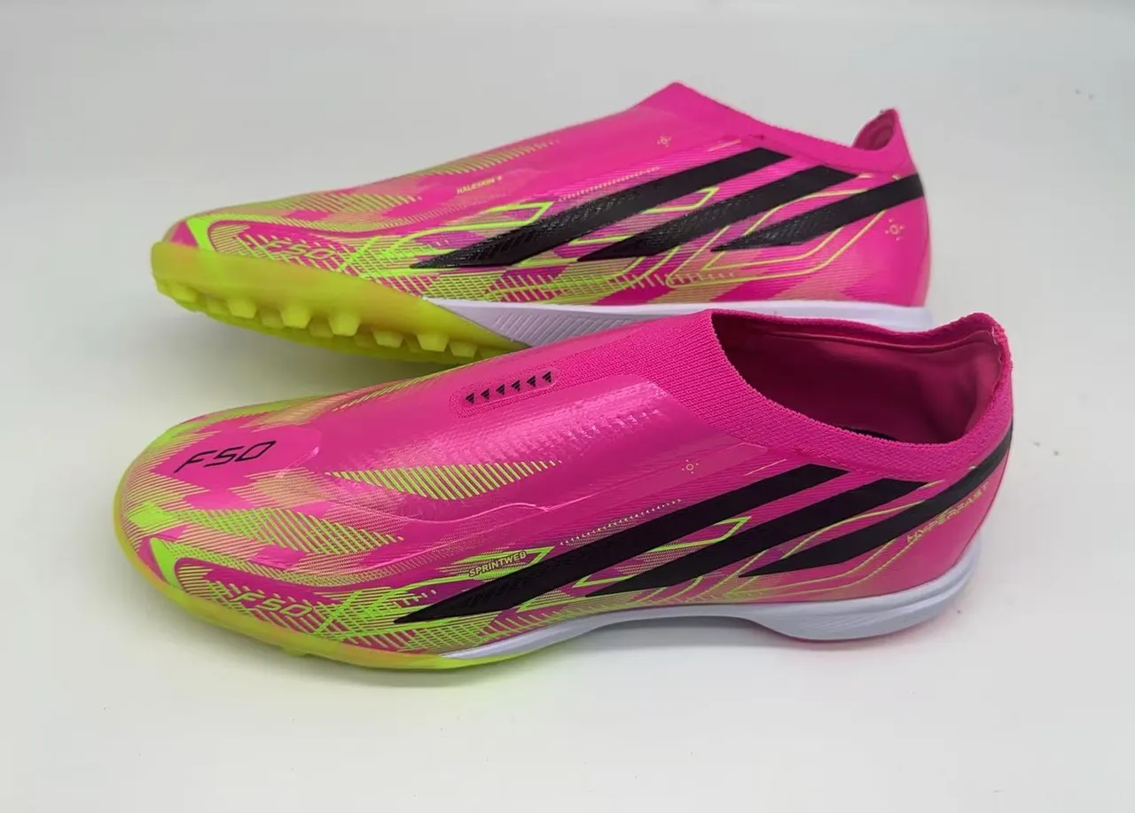 Adidas Sapatos de futebol turf rosa e amarelo com gola de meia, sola de studs moldada 2