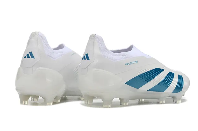 Adidas Predator Tênis de futebol branco e azul para gramado firme 5