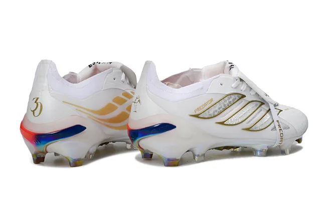 Adidas Predator Branco Dourado Holográfico Solo Firme Sapatos de Futebol 5