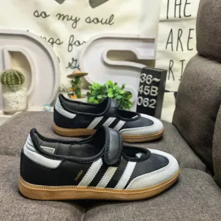 Adidas Samba أسود أبيض غم حذاء أسلوب حياة