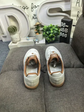 Adidas Samba OG Beige and Tan जीवनशैली स्नीकर 8