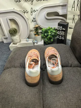 Adidas Samba OG Tan y Off-White zapatillas lifestyle 8