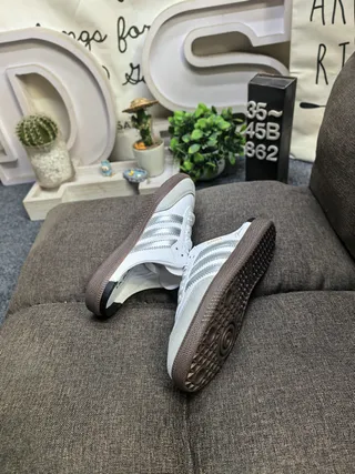 Adidas Samba Slip-On أبيض رمادي خطوط معدنية أسلوب حياة أحذية رياضية 6