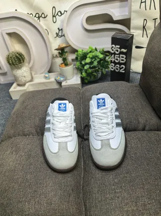 Adidas Samba Slip-On أبيض رمادي خطوط معدنية أسلوب حياة أحذية رياضية 10