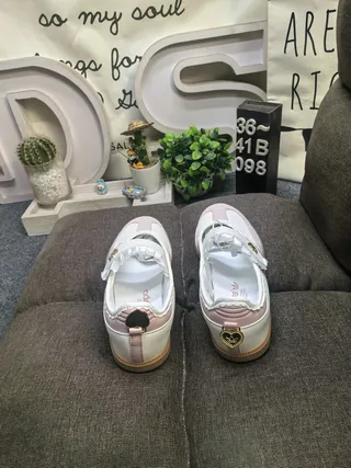 Adidas Samba White Pink Laceless Ruffled Strap Mary Jane Shoes 8