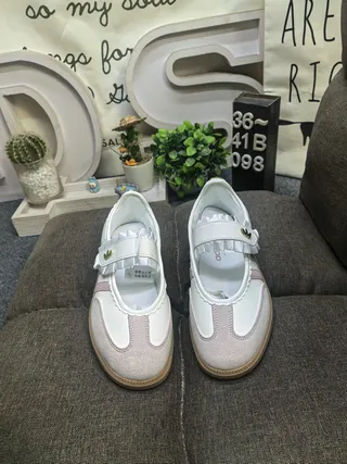 Adidas Samba White Pink Laceless Ruffled Strap Mary Jane Shoes 10