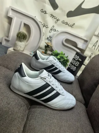 Adidas Samba Black and White Zapatos de Fútbol Indoor 9
