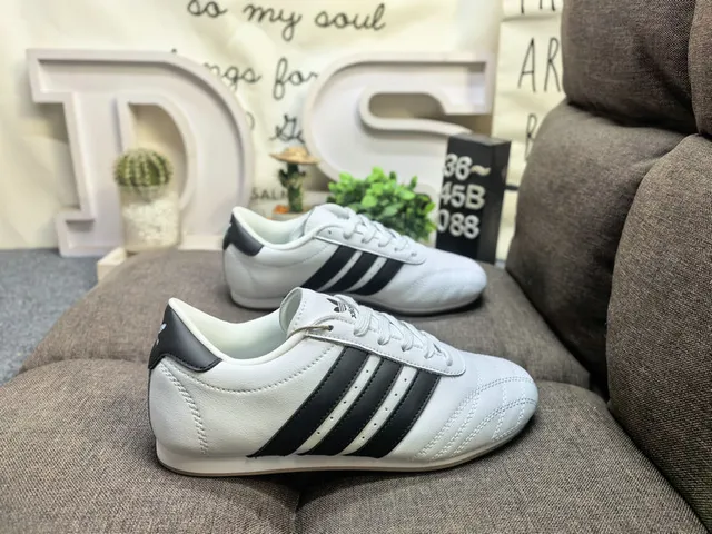 Adidas Samba Black and White Zapatos de Fútbol Indoor 11