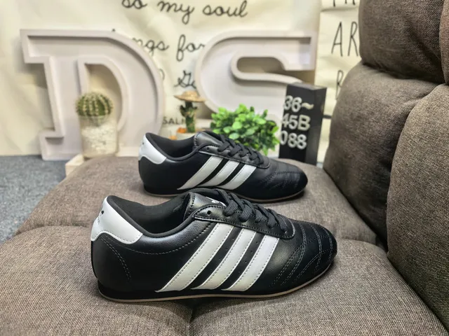 Adidas Samba Black and White Zapatos de Fútbol Indoor 21