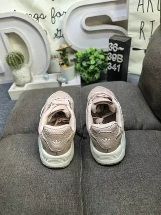 Adidas Prata Preto Metálico TPU Cage Tela E Sobreposições Sintéticas Tênis Lifestyle 18