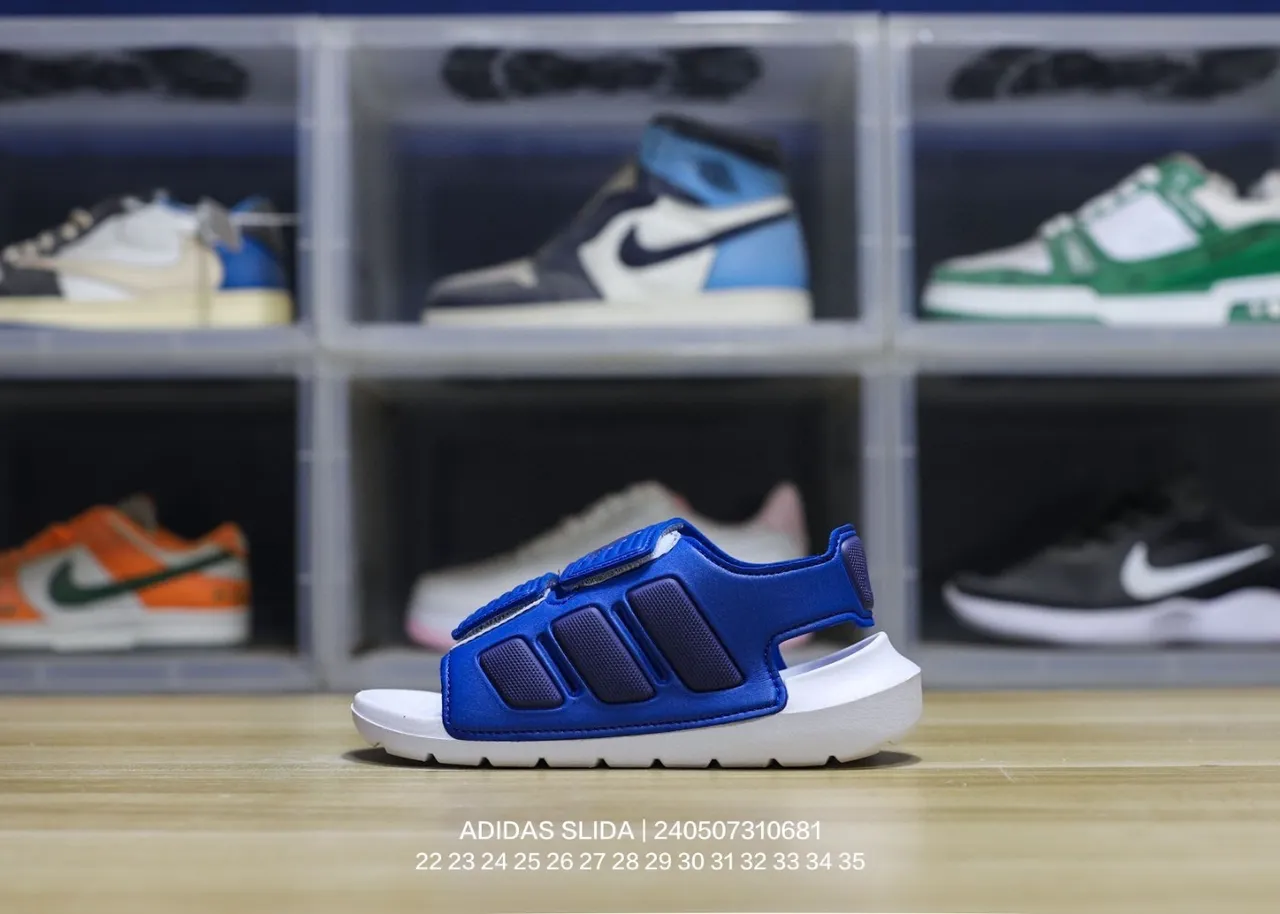 Adidas Slida Blue and Navy Casual Sandals 8