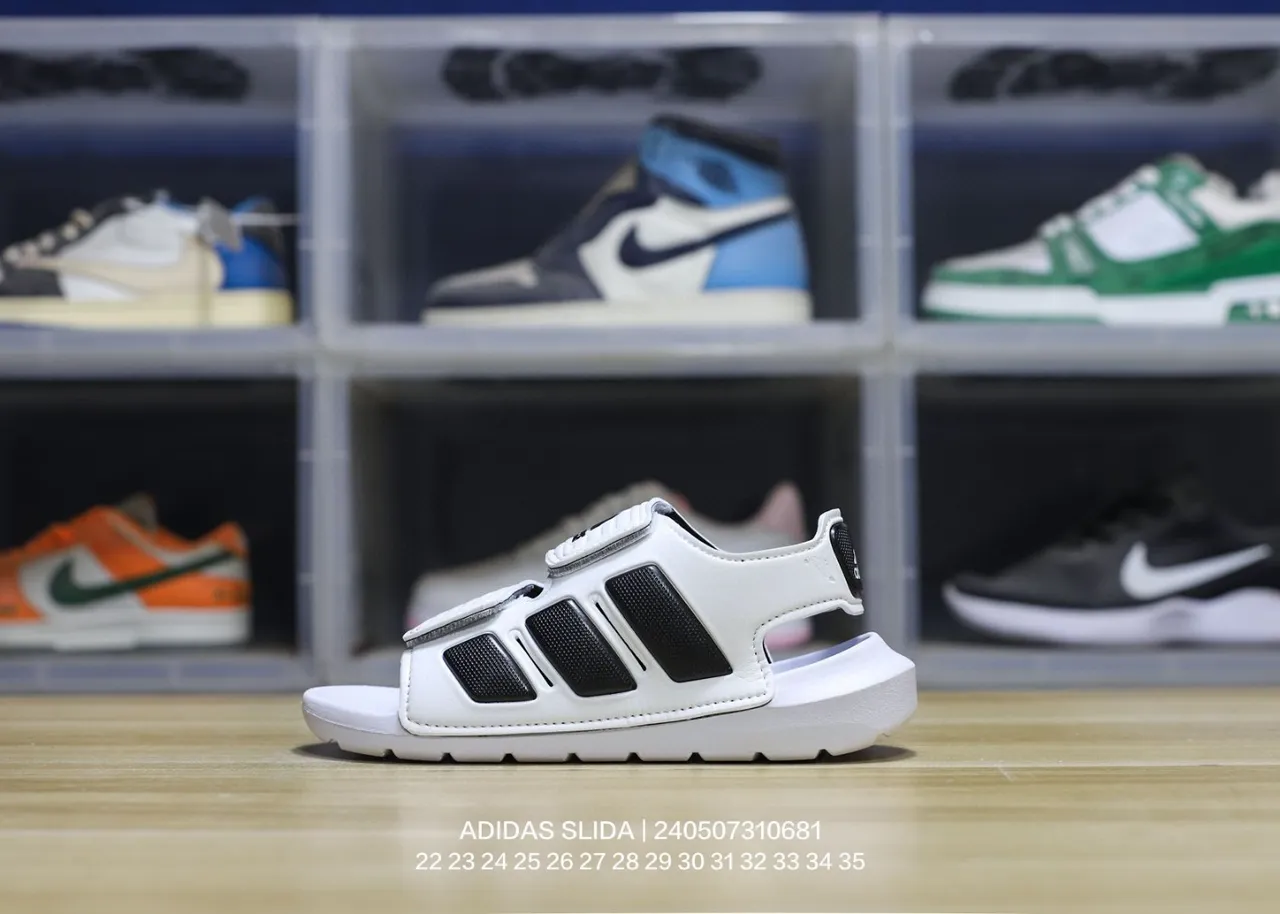 Adidas Slida Blue and Navy Casual Sandals 21