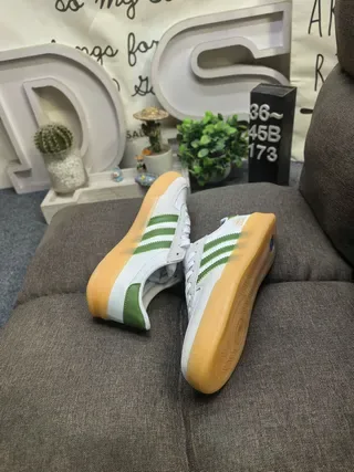Adidas Spezial Beige Black Gum 生活方式运动鞋 6