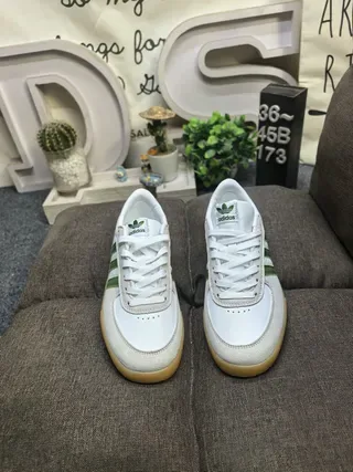 Adidas Spezial Beige Black Gum 生活方式运动鞋 10
