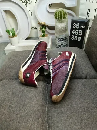 Adidas Spezial Zapatillas Lifestyle con Rayas de Terciopelo en Maroon y Purple 6