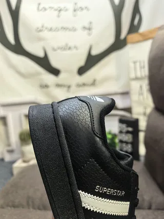 Adidas Superstar حذاء رياضي أسود وأبيض أسلوب حياة 3