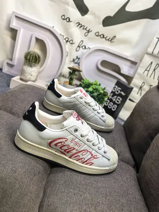 Adidas Superstar Coca-Cola Colaboración Off-White Sneakers Lifestyle 9