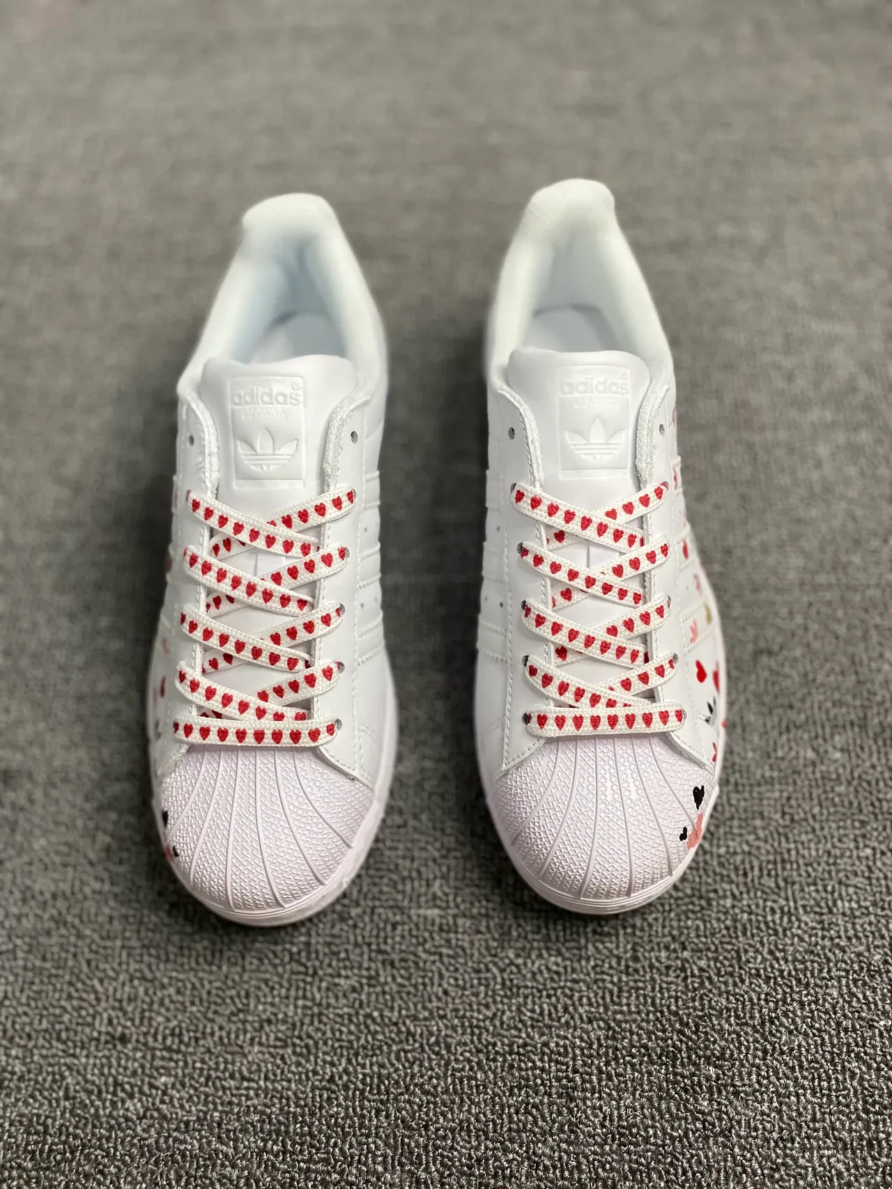 Adidas Superstar Impression de Cœur Blanc Sneakers Lifestyle 7
