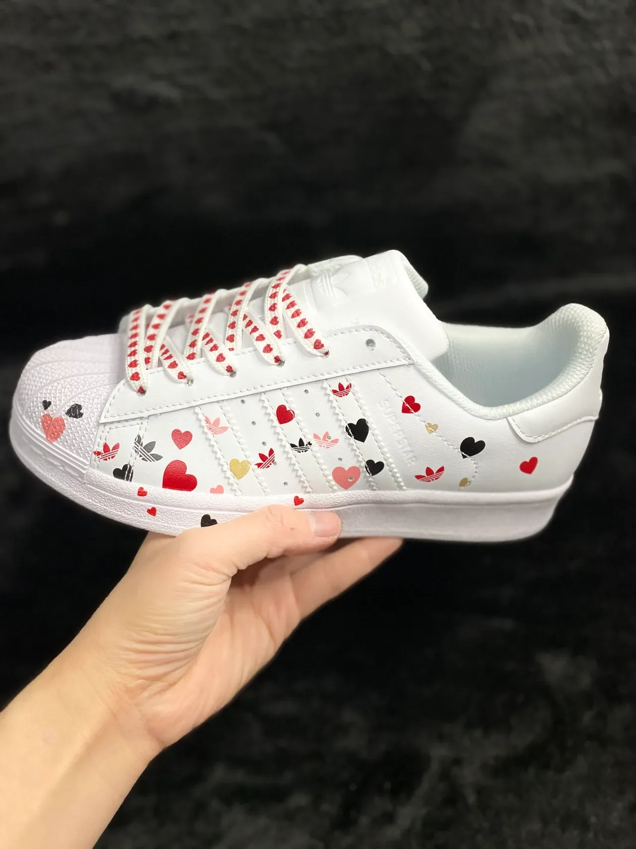 Adidas Superstar Impression de Cœur Blanc Sneakers Lifestyle 14