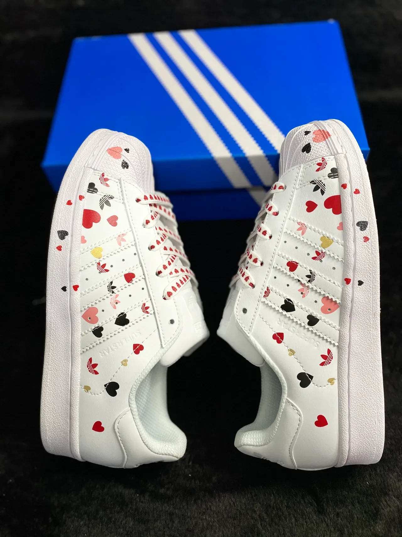 Adidas Superstar Impression de Cœur Blanc Sneakers Lifestyle 16