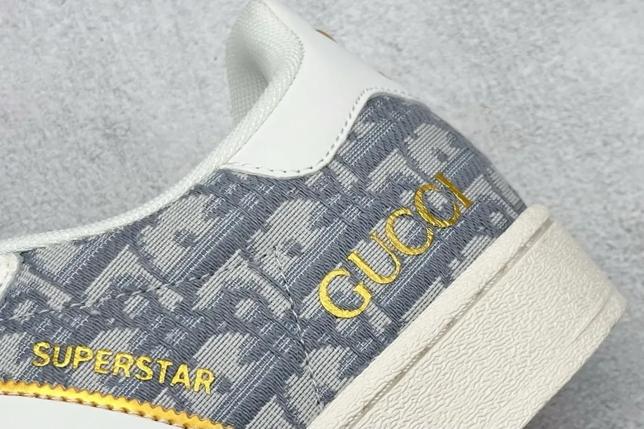 Adidas Superstar Impresión Monograma Off-White Zapatillas Lifestyle 3