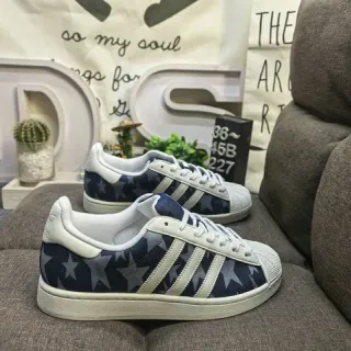 Adidas Superstar Star-Print Navy حذاء أسلوب حياة