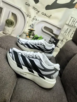 Adidas White Black Sculpted Midsole Three-Stripe Side Panel Lifestyle Sneakers 7