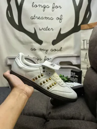 Adidas 白金 无鞋带 带式扣 金属眼扣 生活方式运动鞋 5