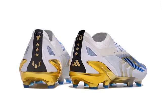 Adidas Sapatos de futebol brancos e dourados de baixo corte, parte superior sintética, calcanhar translúcido, superfície firme 5