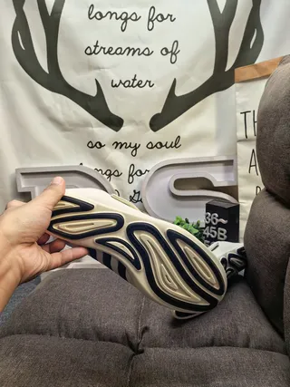 Adidas সাদা সবুজ স্লিপ-অন ইলাস্টিক স্ট্র্যাপ ক্লোজার ক্যাজুয়াল জুতো 4