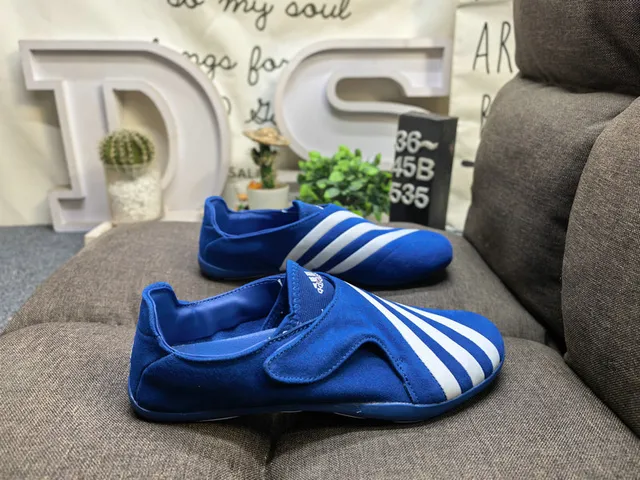 Adidas সাদা সবুজ স্লিপ-অন ইলাস্টিক স্ট্র্যাপ ক্লোজার ক্যাজুয়াল জুতো 21