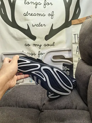 Adidas সাদা সবুজ স্লিপ-অন ইলাস্টিক স্ট্র্যাপ ক্লোজার ক্যাজুয়াল জুতো 24