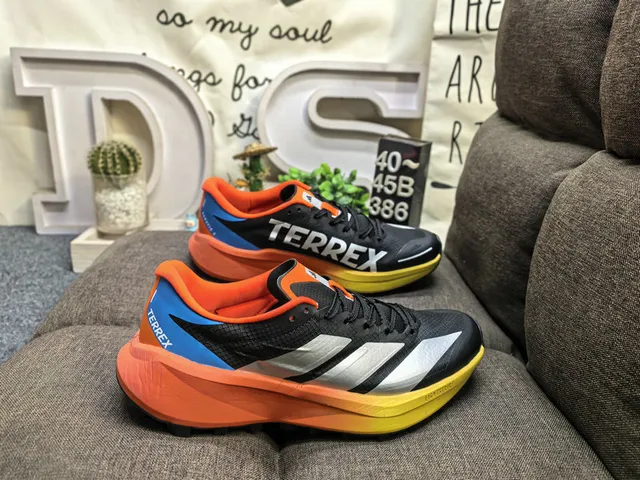 Adidas White Orange Low-Top Mesh Upper Running Shoes 11