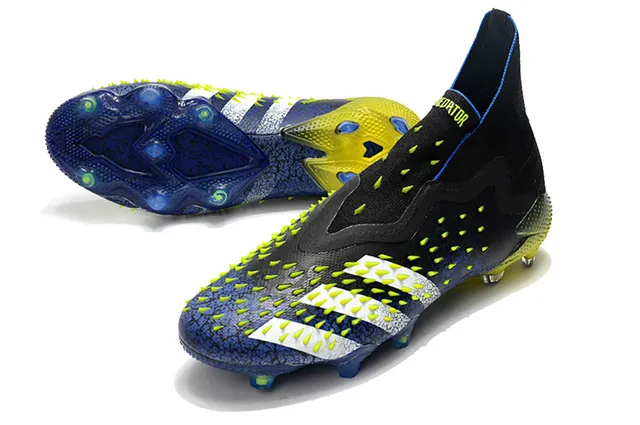 Adidas X Speedportal Noir Blanc Chaussures de Football Terrain Ferme 17