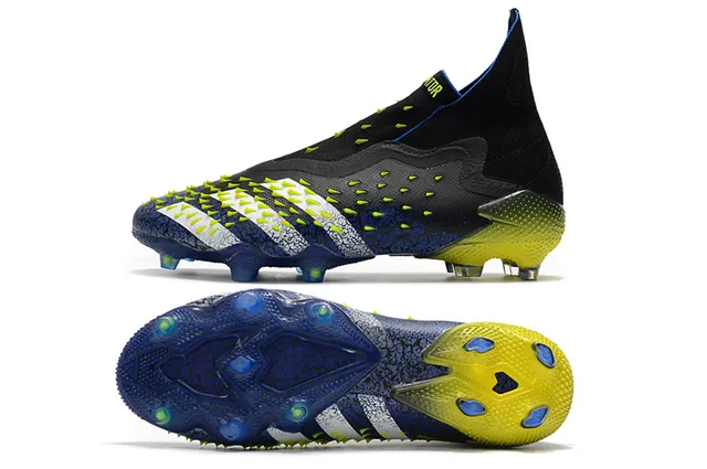 Adidas X Speedportal Noir Blanc Chaussures de Football Terrain Ferme 20
