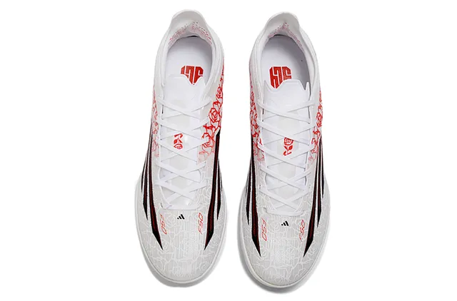 Adidas X White Red লো-কাট শু সিন্থেটিক আপার টার্ফ সকার শু 2