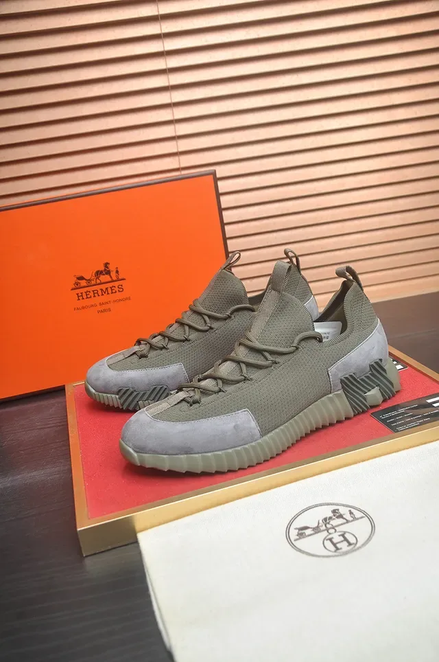 Adidas Yeezy Boost 700 Verde Oliva de Punto Zapatillas Lifestyle 4