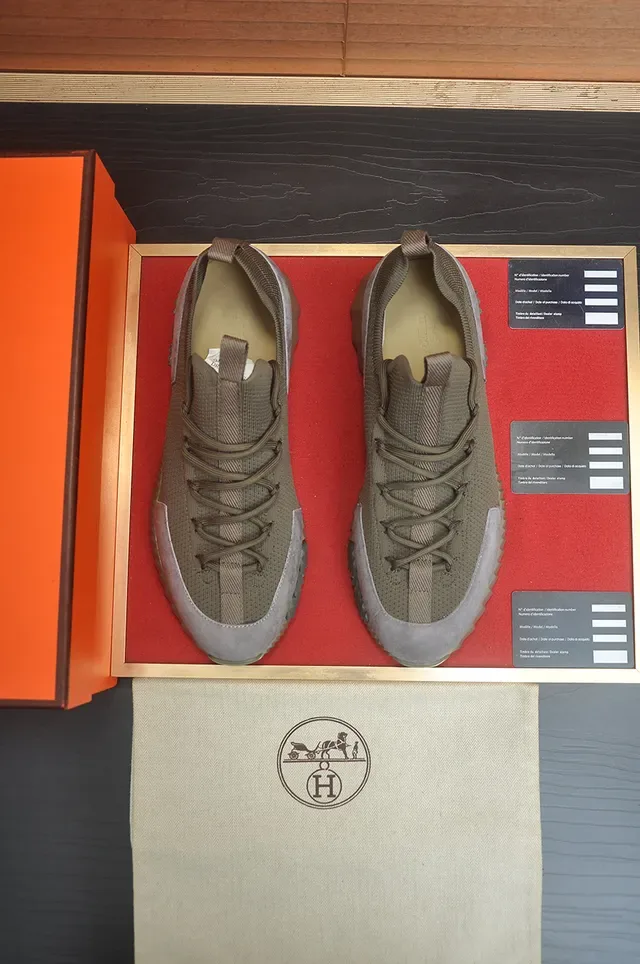 Adidas Yeezy Boost 700 Verde Oliva de Punto Zapatillas Lifestyle 5