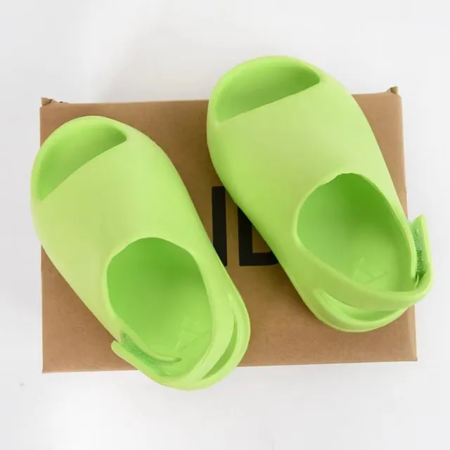 Adidas Yeezy Slide नीम ग्रीन क्लॉग 9