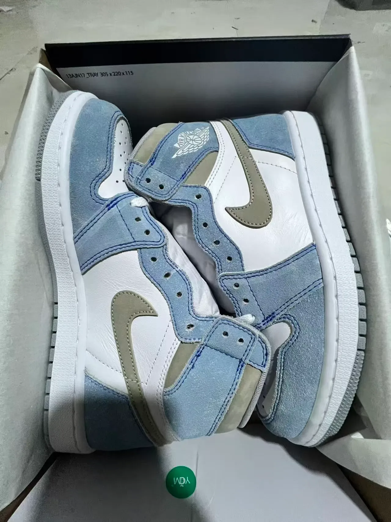 Air Jordan 1 أزرق بيج عالي الارتفاع أحذية كرة السلة سويد جلد بانل 9