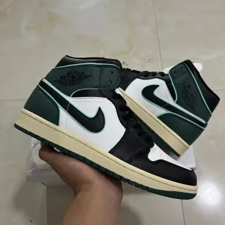 Air Jordan 1 绿色白色 高帮 皮革拼接 篮球鞋