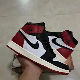 Tênis de basquete Air Jordan 1 High vermelho preto branco