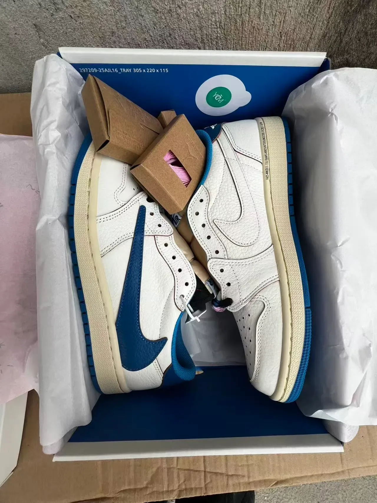 Air Jordan 1 Low أبيض أزرق ملكي حذاء أسلوب حياة 9