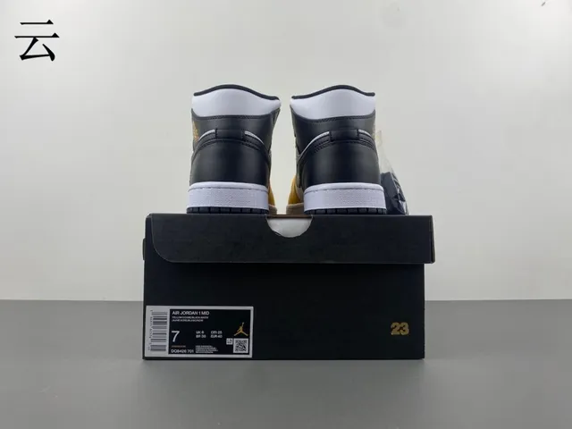 Air Jordan 1 Amarillo Negro Tobillo Alto Cuero Superior Zapatos de Baloncesto 17