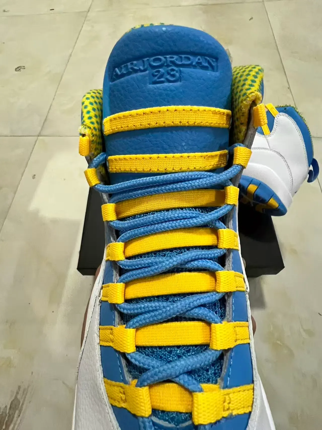 Air Jordan 10 White Royal Blue Yellow Basketball Shoes 4