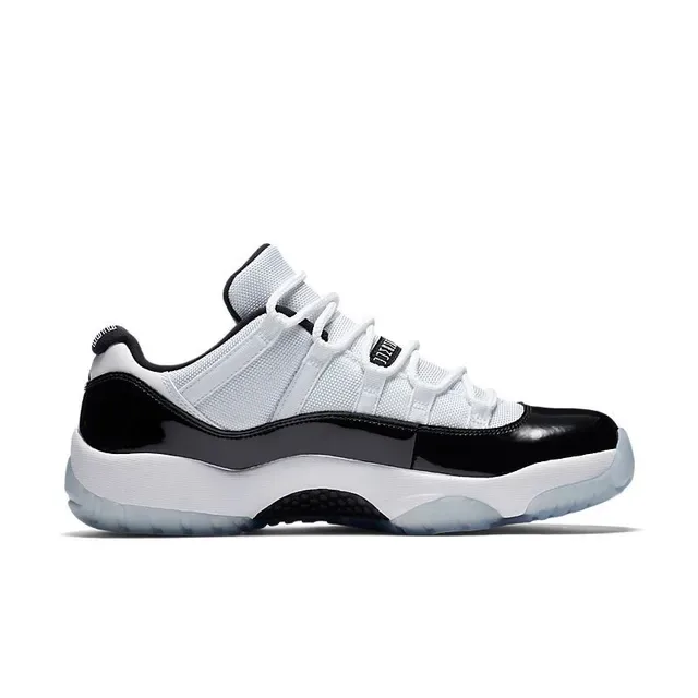 Air Jordan 11 Chaussures de Basketball Blanc et Noir Cuir Patenté 5