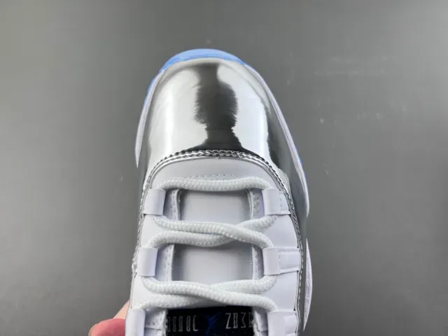 Air Jordan 11 Blanc Argent Bleu Métallique Chaussures de Basket 5