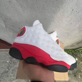 Air Jordan 13 সাদা লাল কালো বাস্কেটবল জুতো
