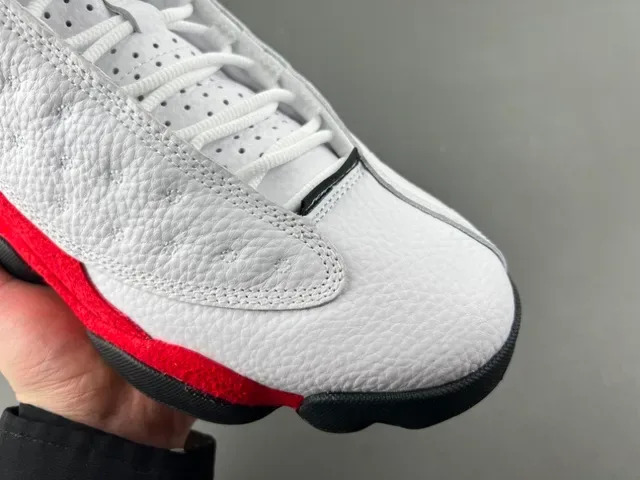 Air Jordan 13 白红黑篮球鞋 2